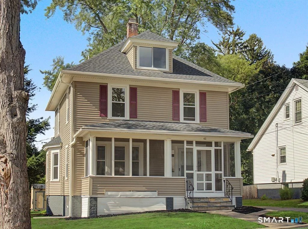 Photo of 61 Fairview Avenue