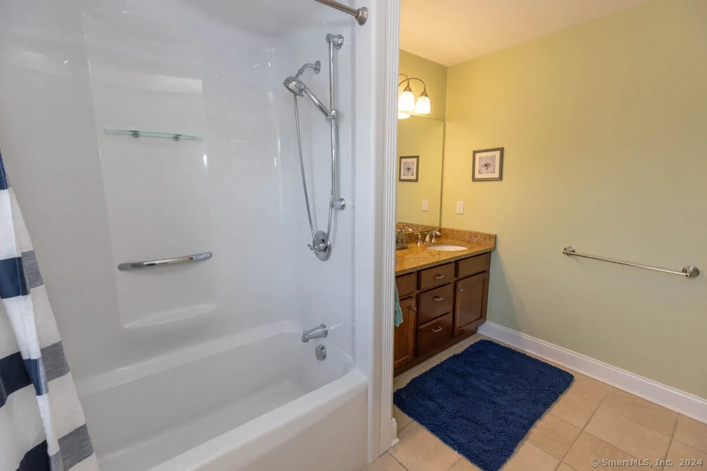 Photo of 8 Maynard Circle