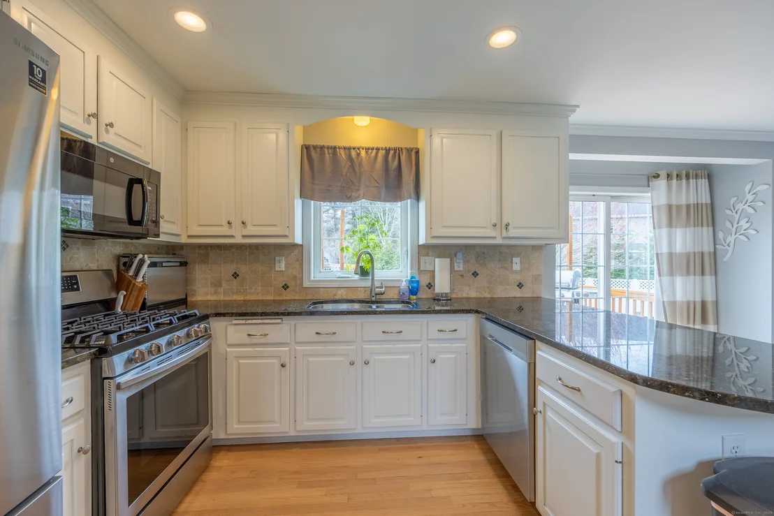 Photo of 178 Empress Drive