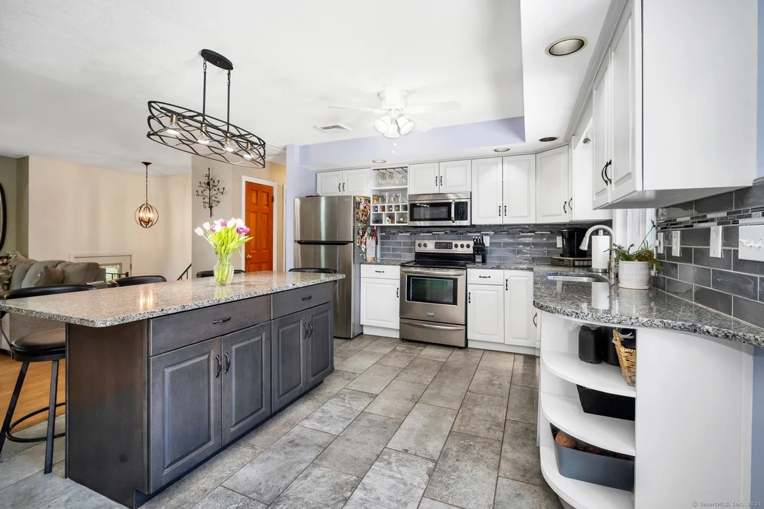 Photo of 7 Hickory Lane