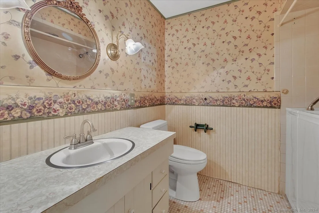 Photo of 102 Acer Drive