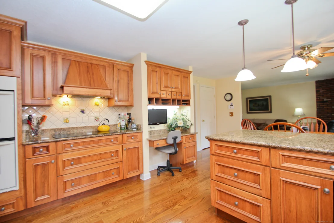 Photo of 1183 Newgate Road