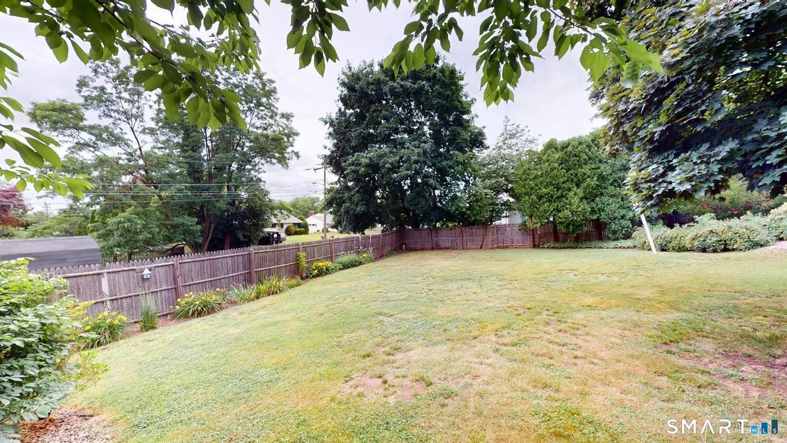 Photo of 8 Bridge Lane
