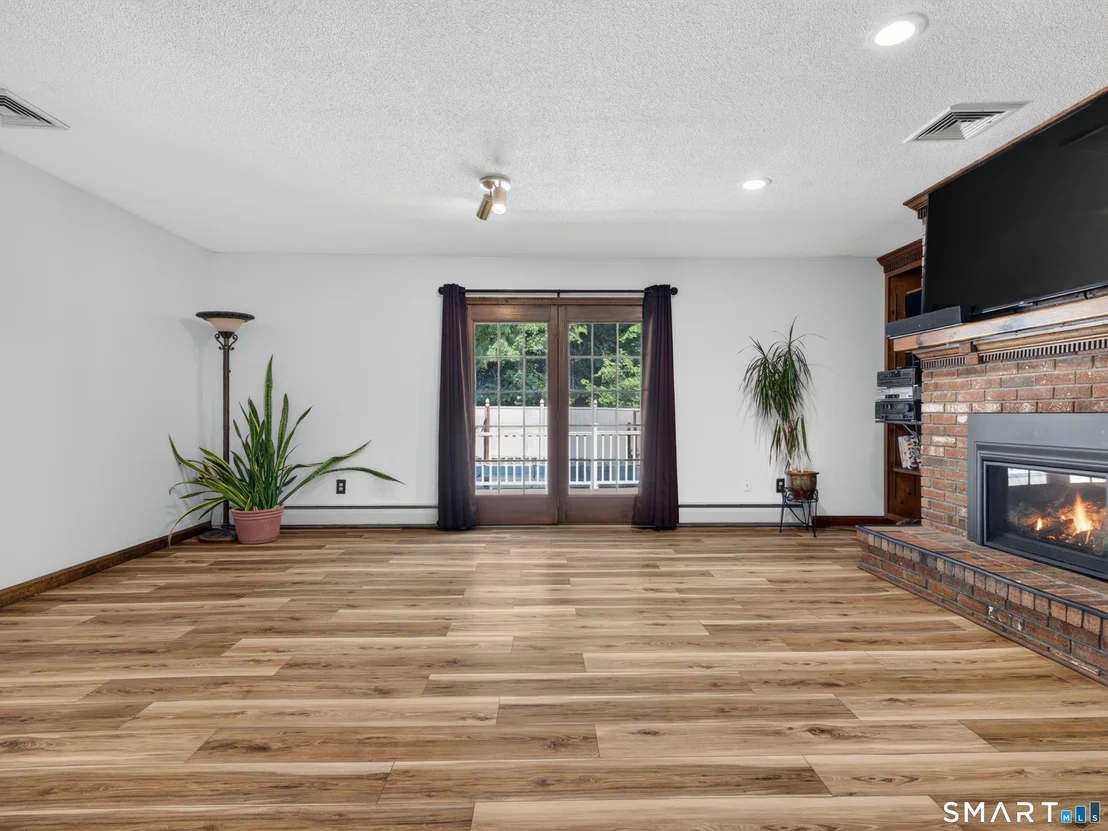 Photo of 269 Black Hill Road