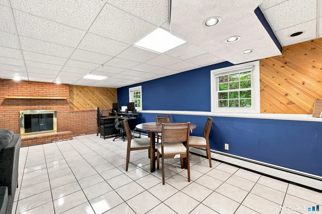 Photo of 23 Knollwood Trail