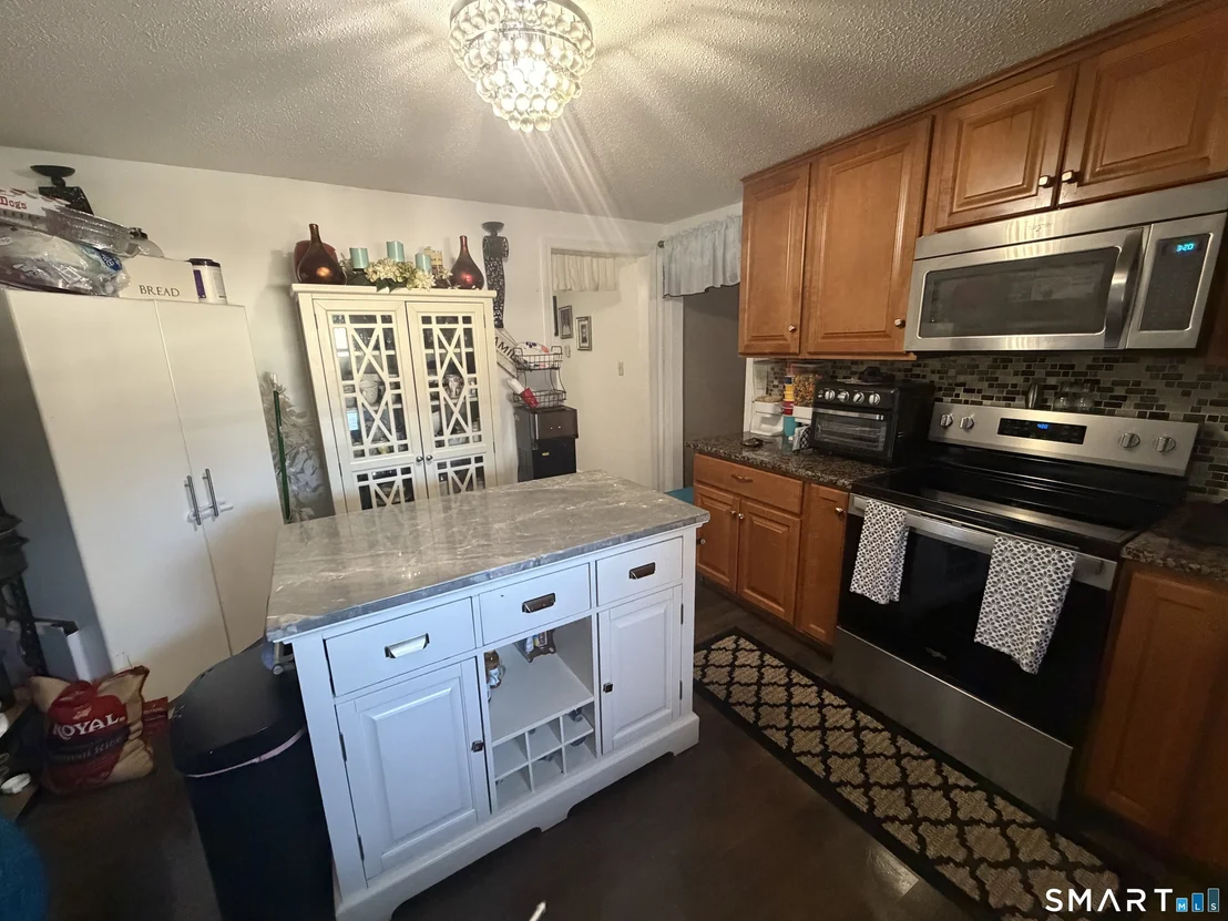 Photo of 75 Elizabeth Avenue