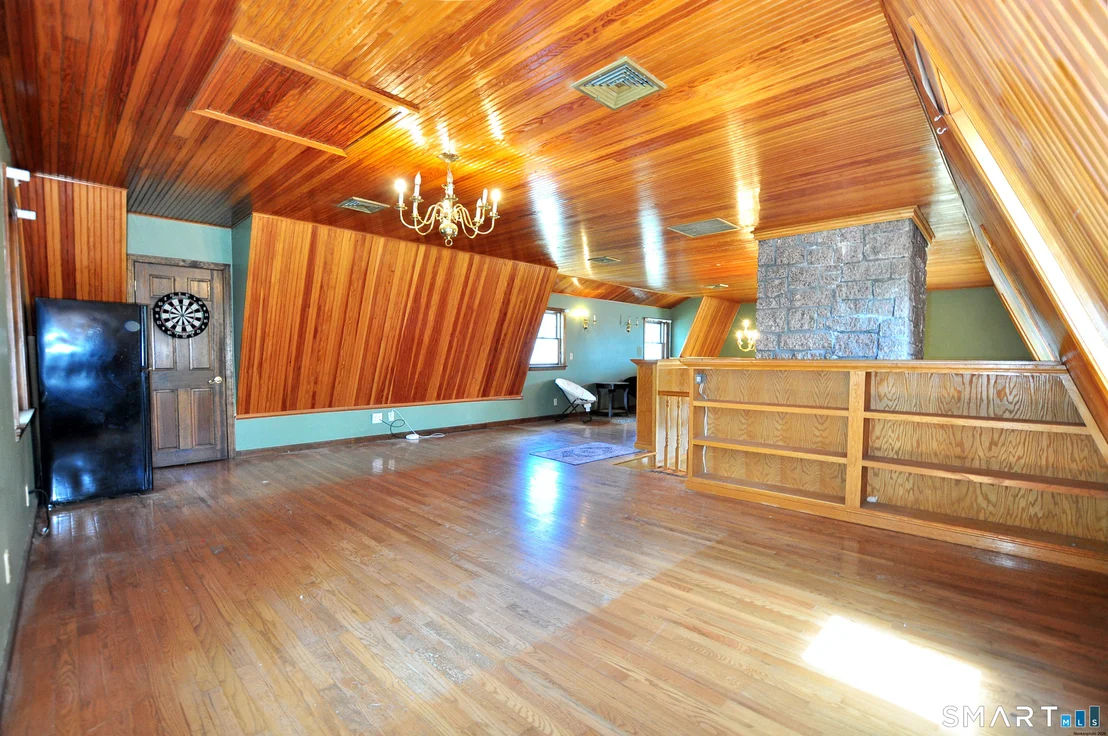 Photo of 609 Norwich Road