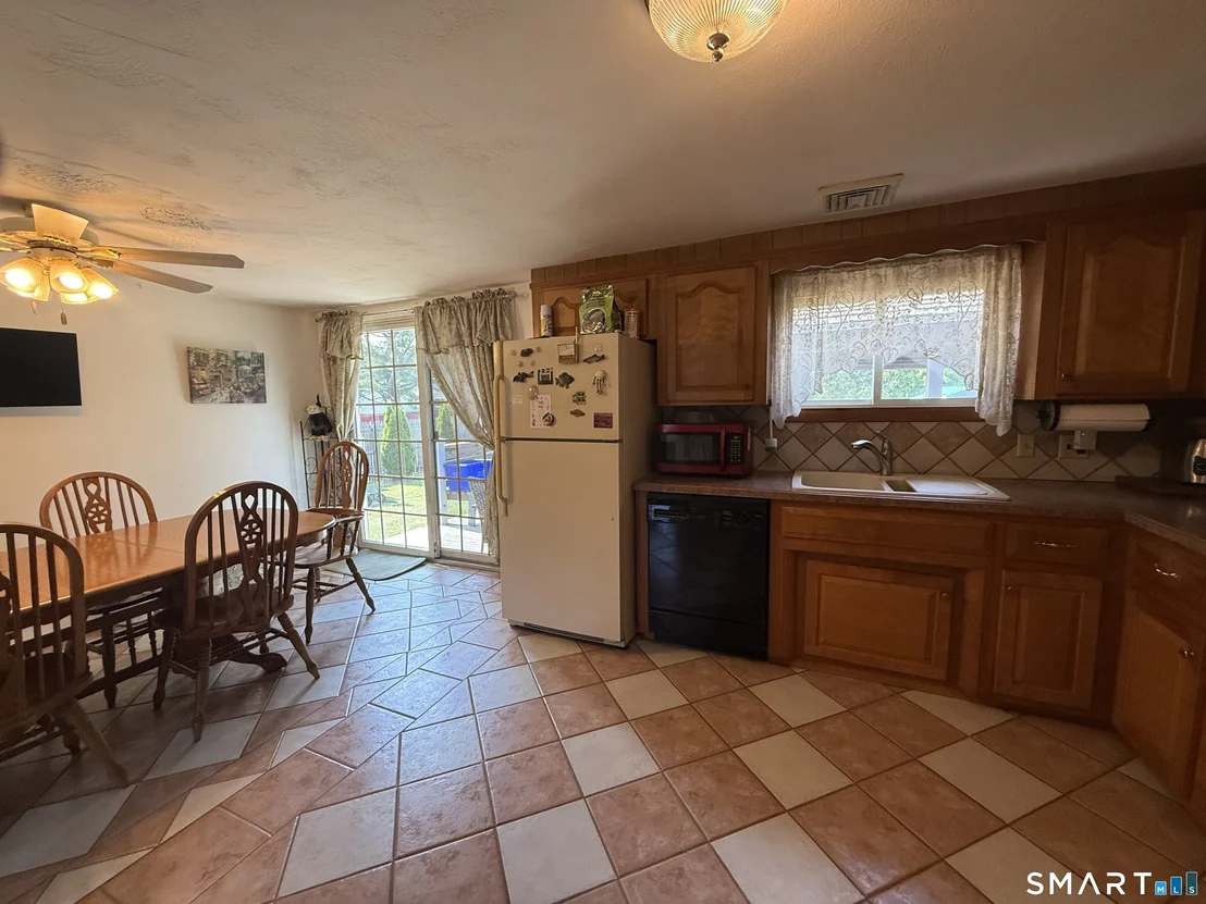 Photo of 22 Porter Plain Road