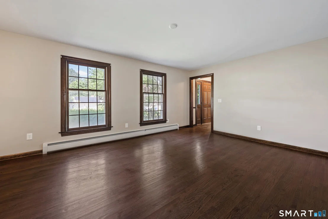 Photo of 172 Wedgewood Drive