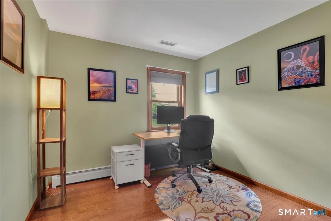 Photo of 17 Eileen Lane