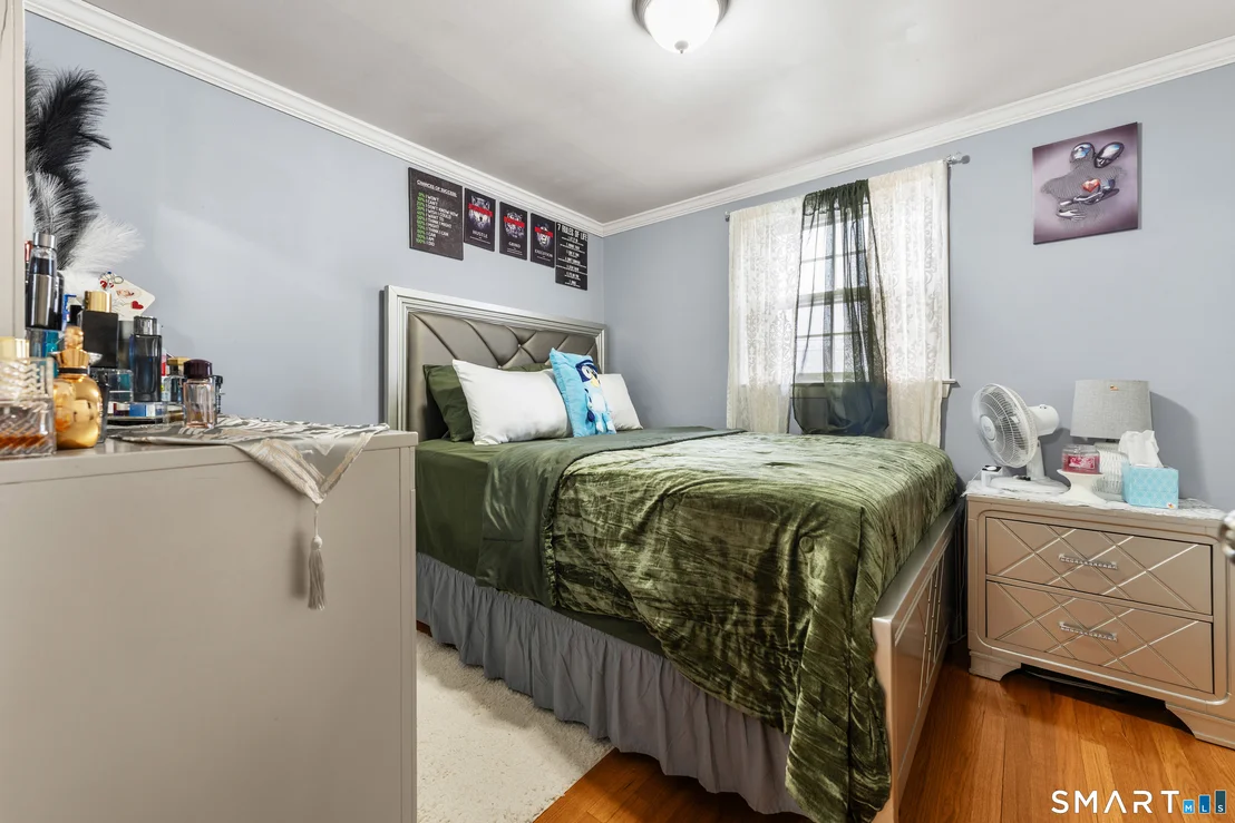 Photo of 7 Plainfield Drive