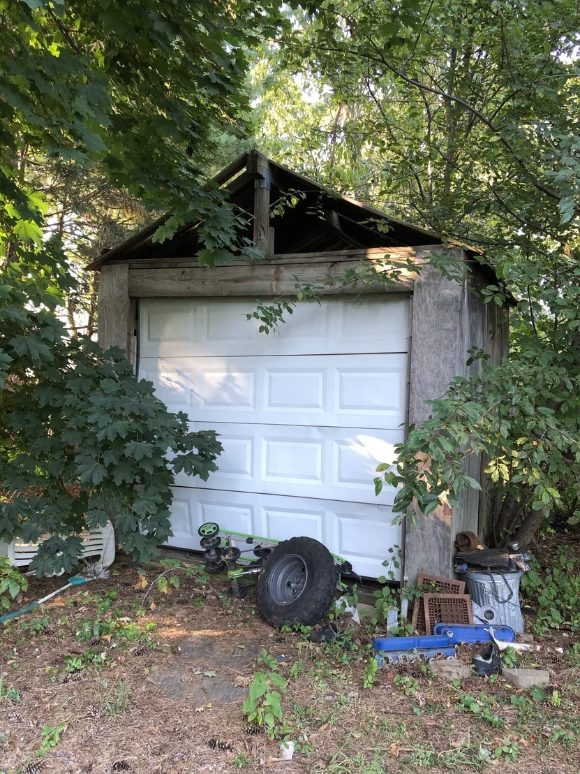 Photo of 77 Leslie Street