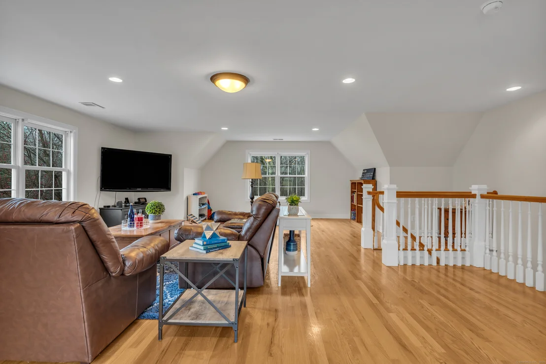 Photo of 20 Leatherman Road