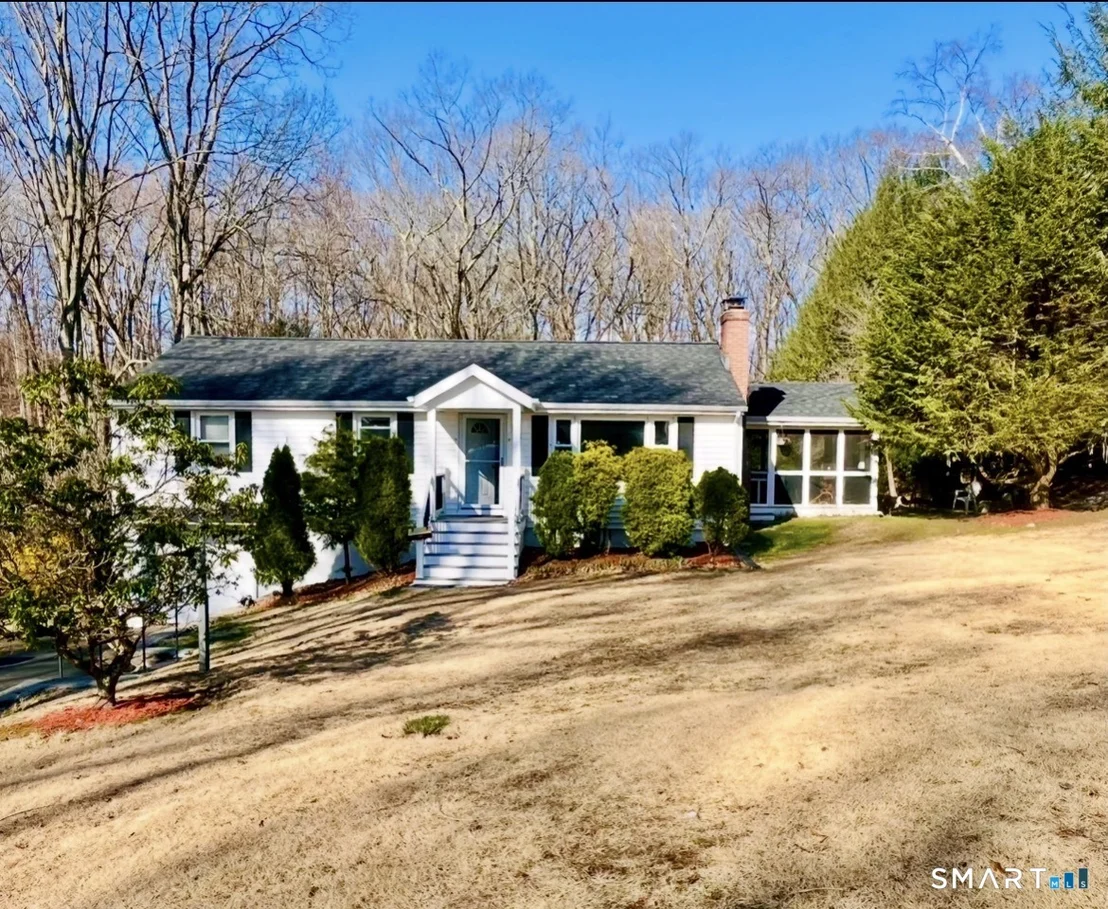 Photo of 118 Berkshire Drive
