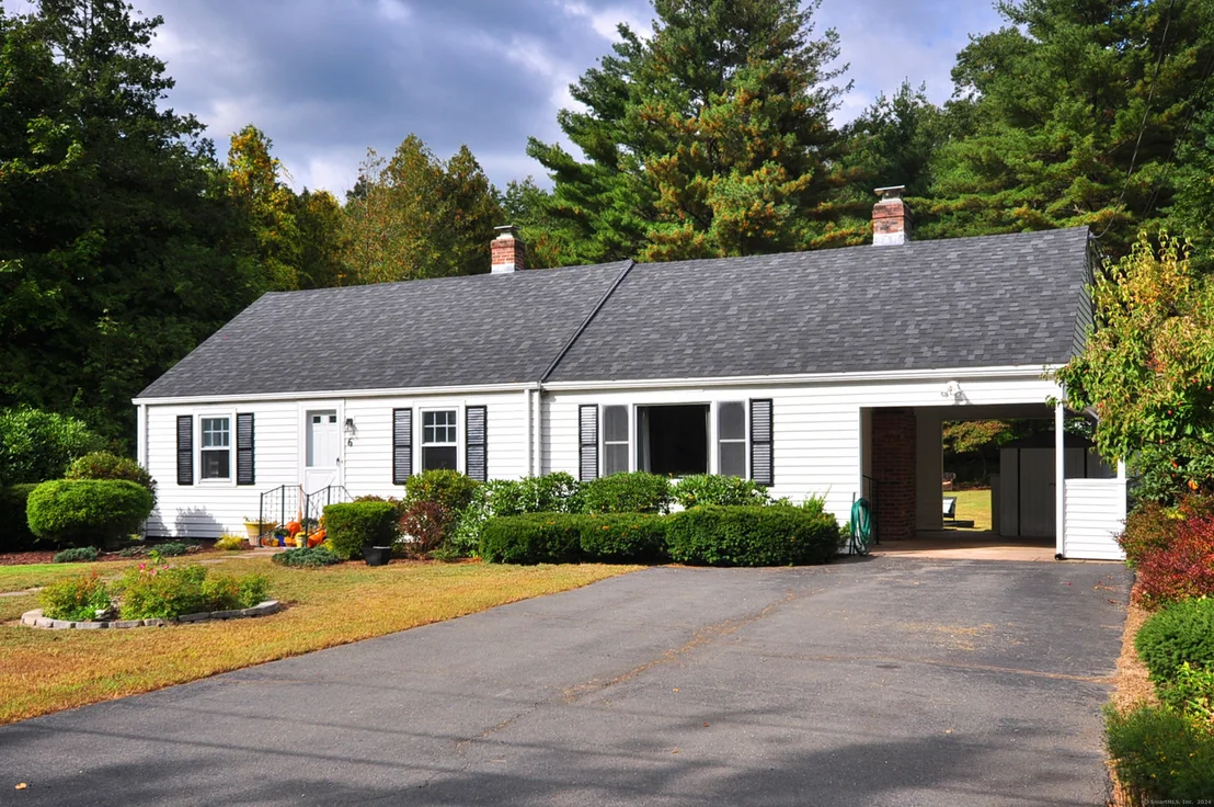 Photo of 6 Spring Glen Drive