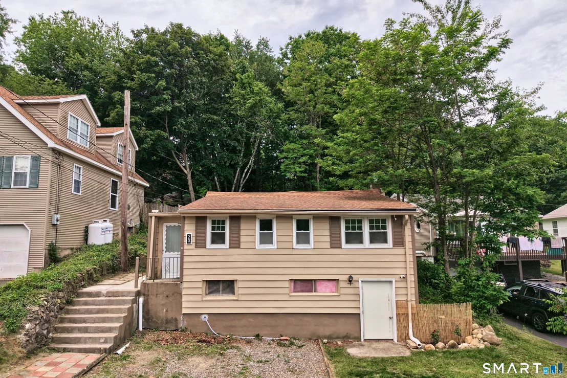 Photo of 20 Fall Mountain Terrace