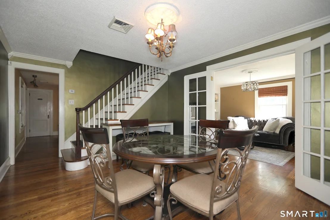 Photo of 11 Grant Avenue