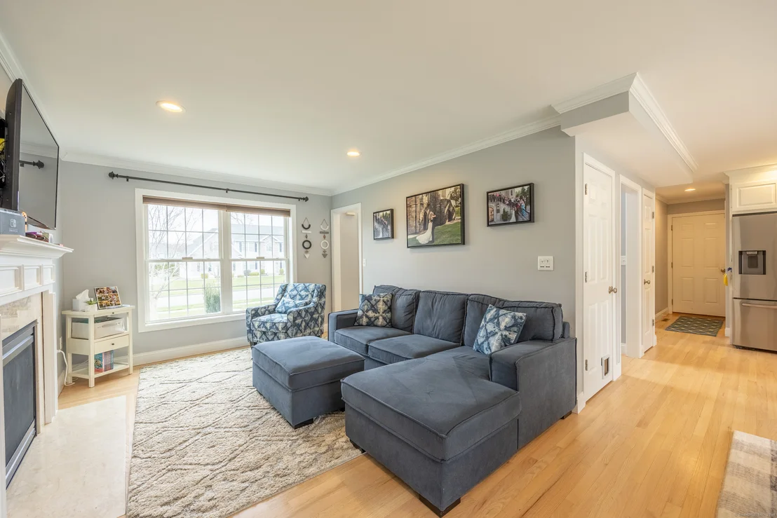 Photo of 178 Empress Drive