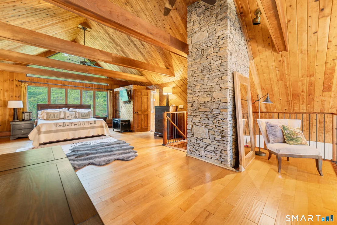 Photo of 72 Wildcat Hill Road