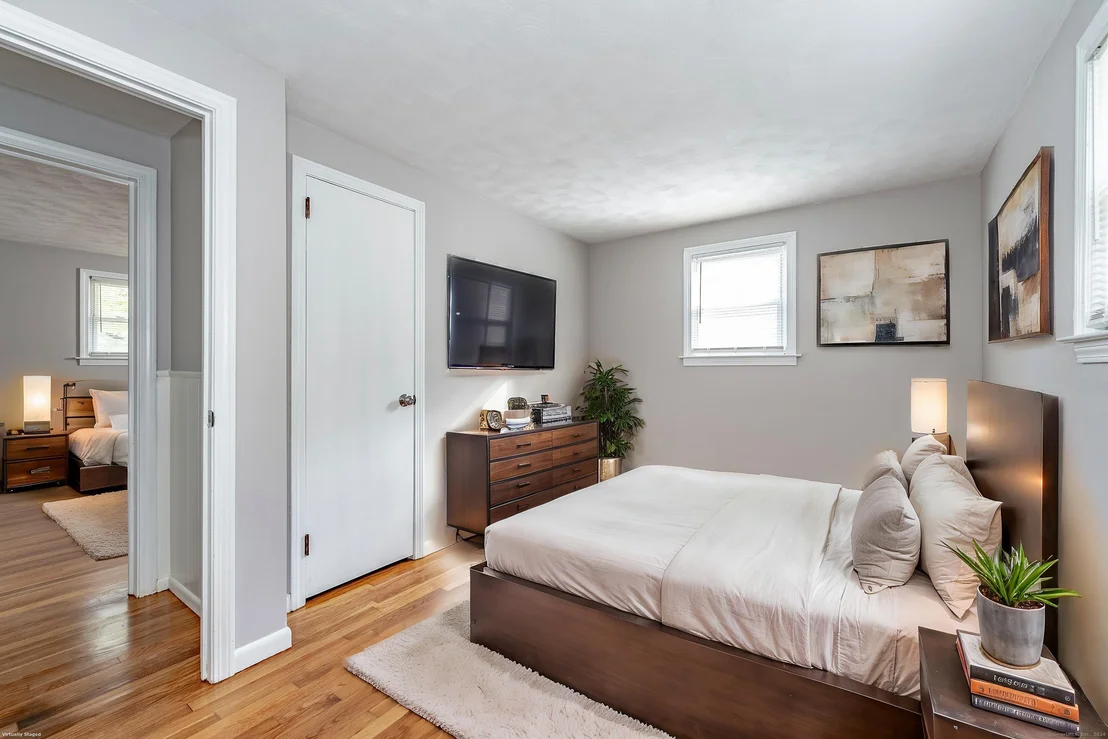Photo of 14 Alaimo Drive