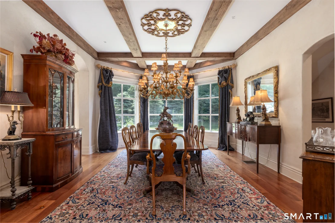 Photo of 7 Equestrian Ridge Road