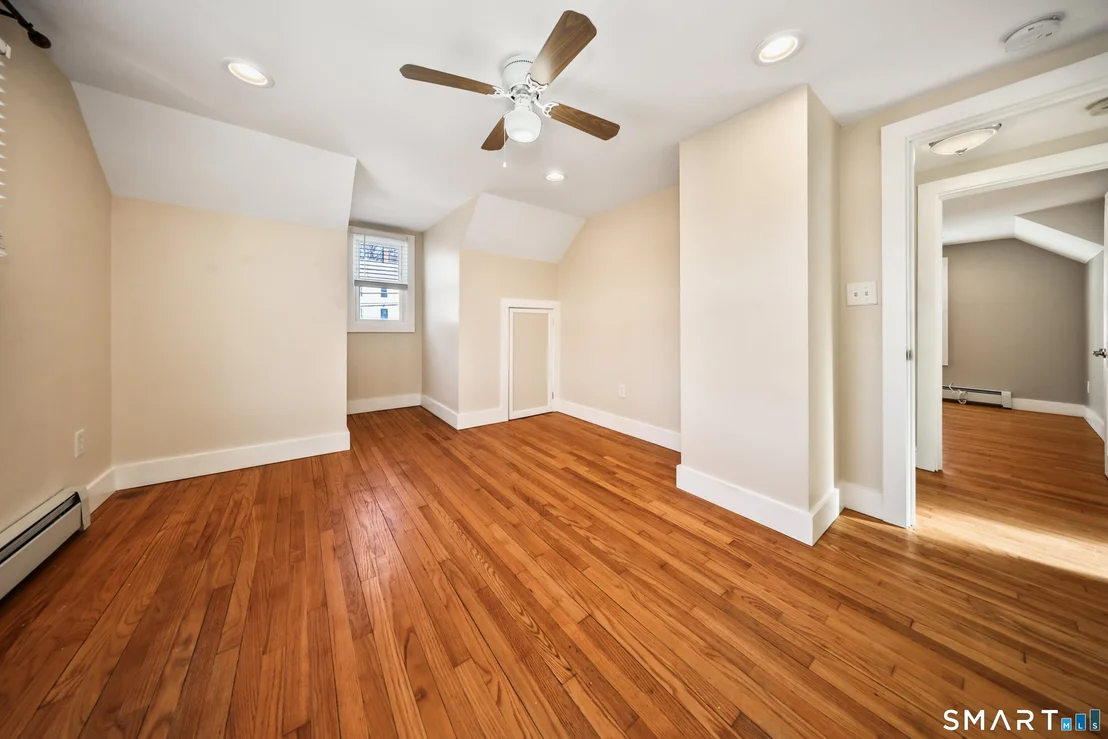 Photo of 116 Hillside Avenue