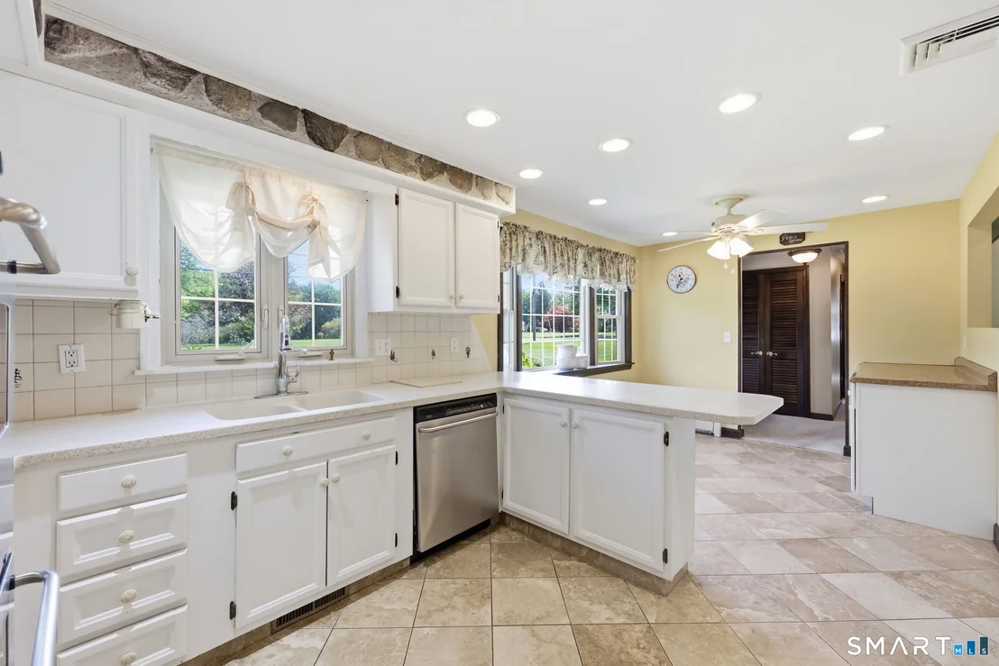 Photo of 57 Shaker Road