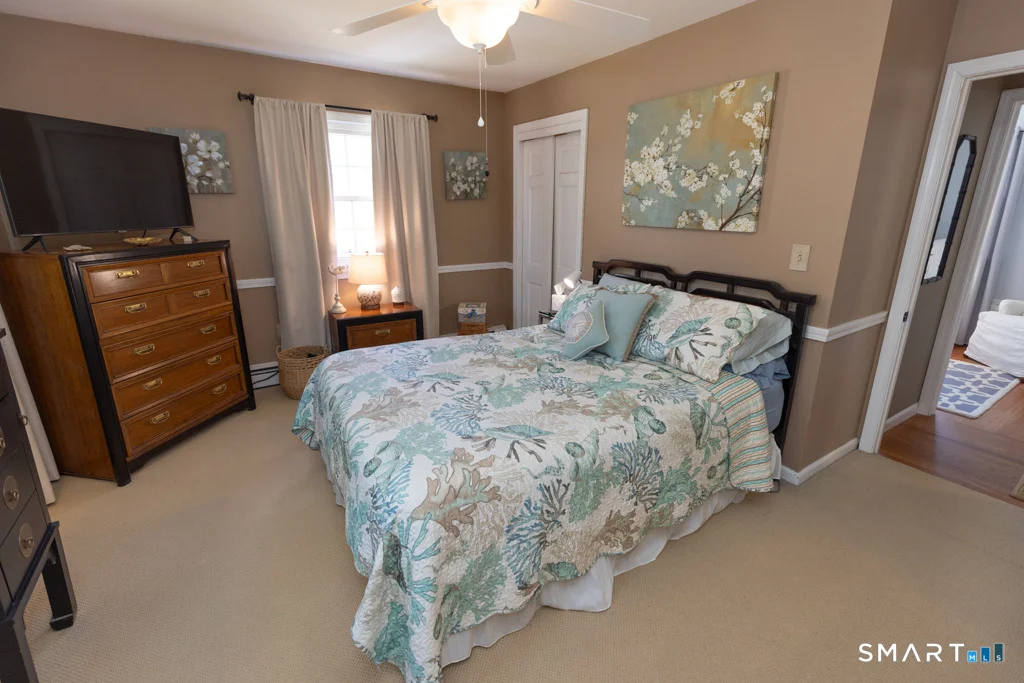 Photo of 1 Oakridge Drive