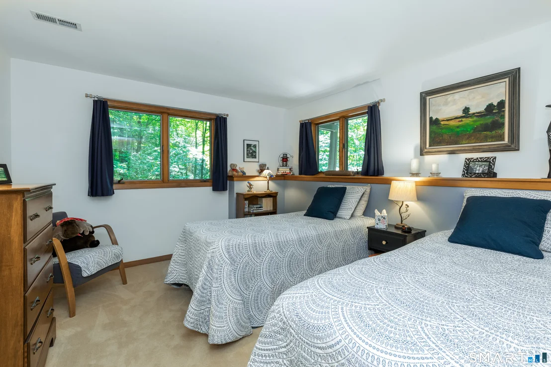 Photo of 90 Judson Lane