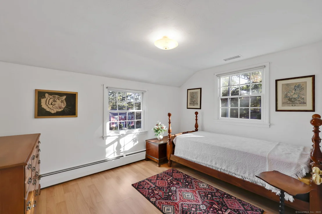 Photo of 66 Barnsbee Lane