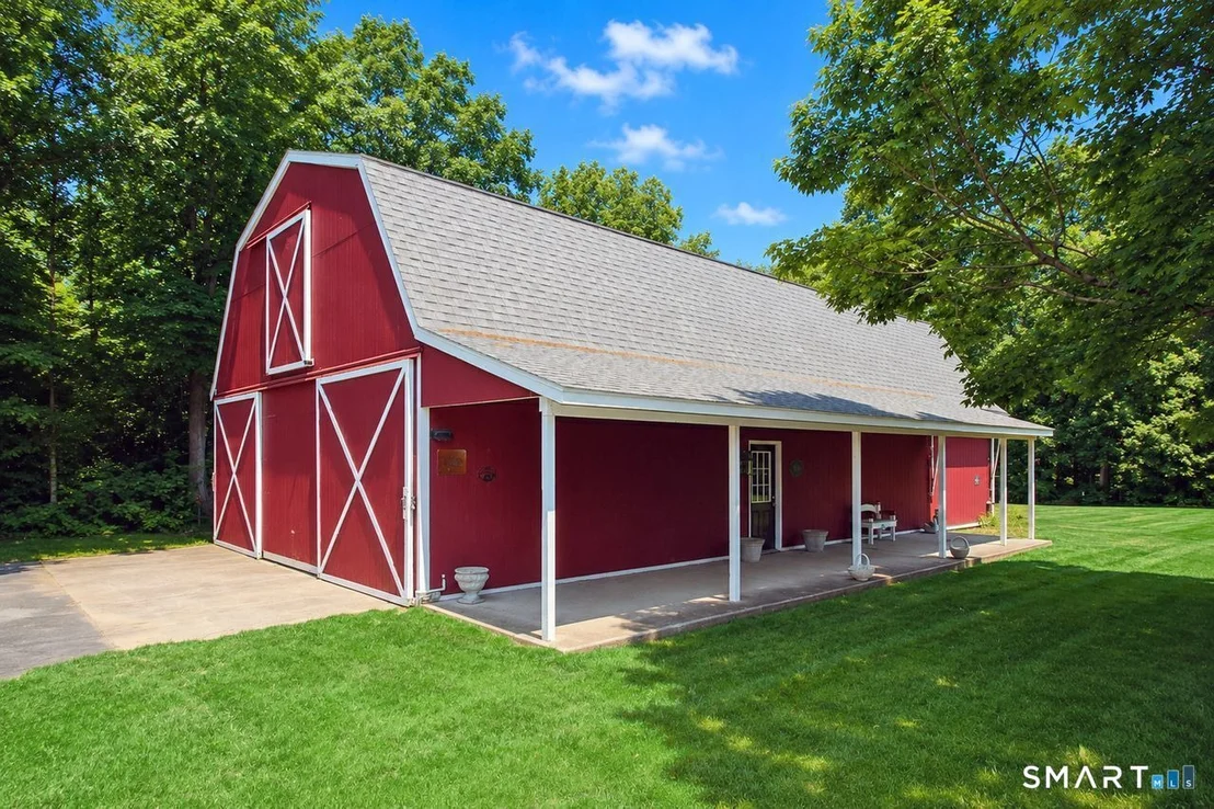 Photo of 773 Avon Road