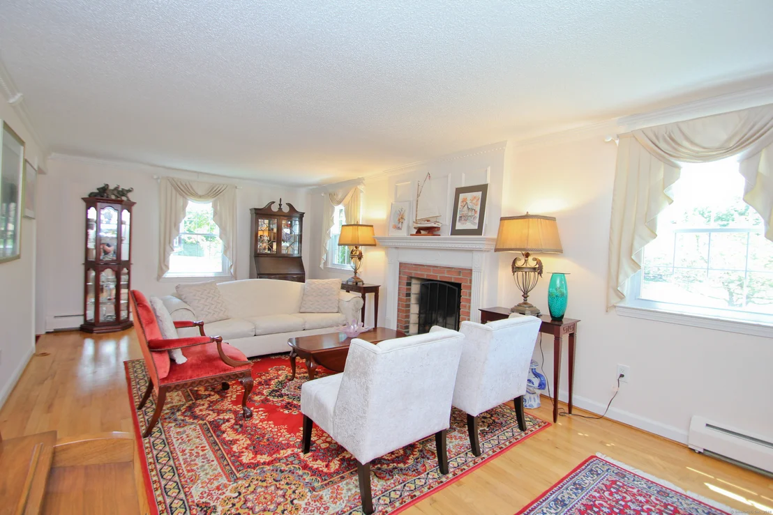 Photo of 150 Pleasantview Drive