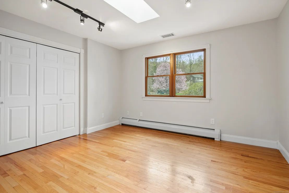 Photo of 17 Beverly Drive