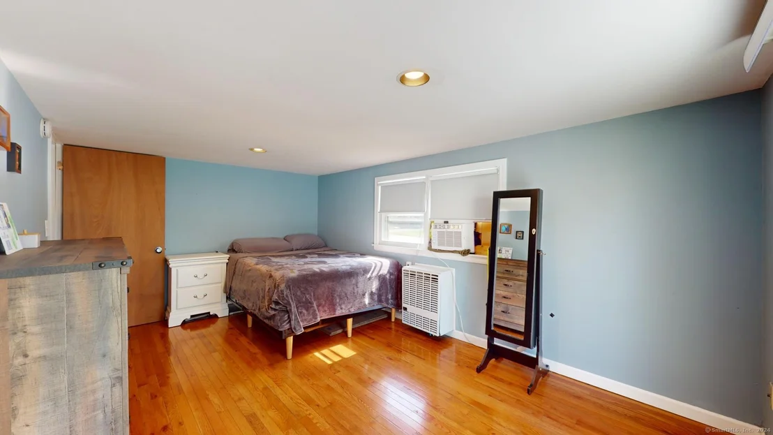Photo of 14 Mark Twain Drive