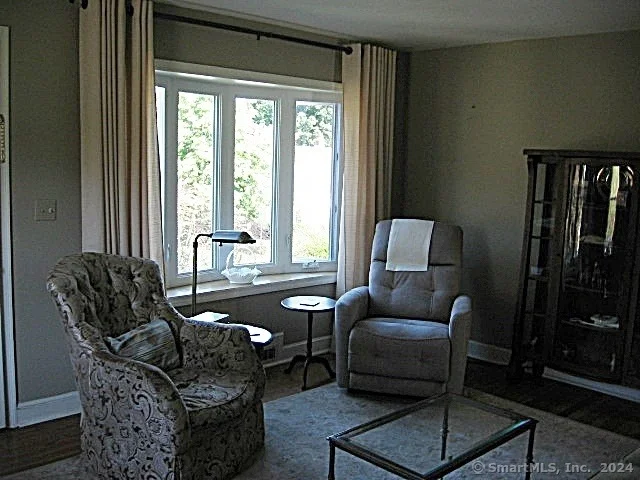 Photo of 52 Glendale Drive