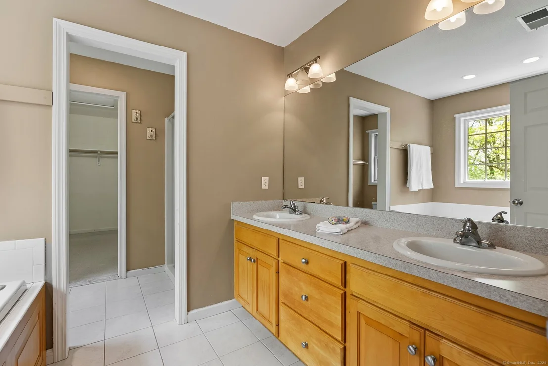 Photo of 30 Crystal Ridge Drive