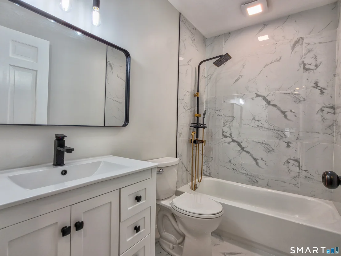 Photo of 4 Bayview Circle
