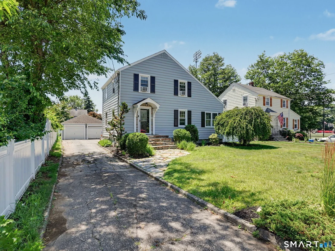 Photo of 43 Glendale Road