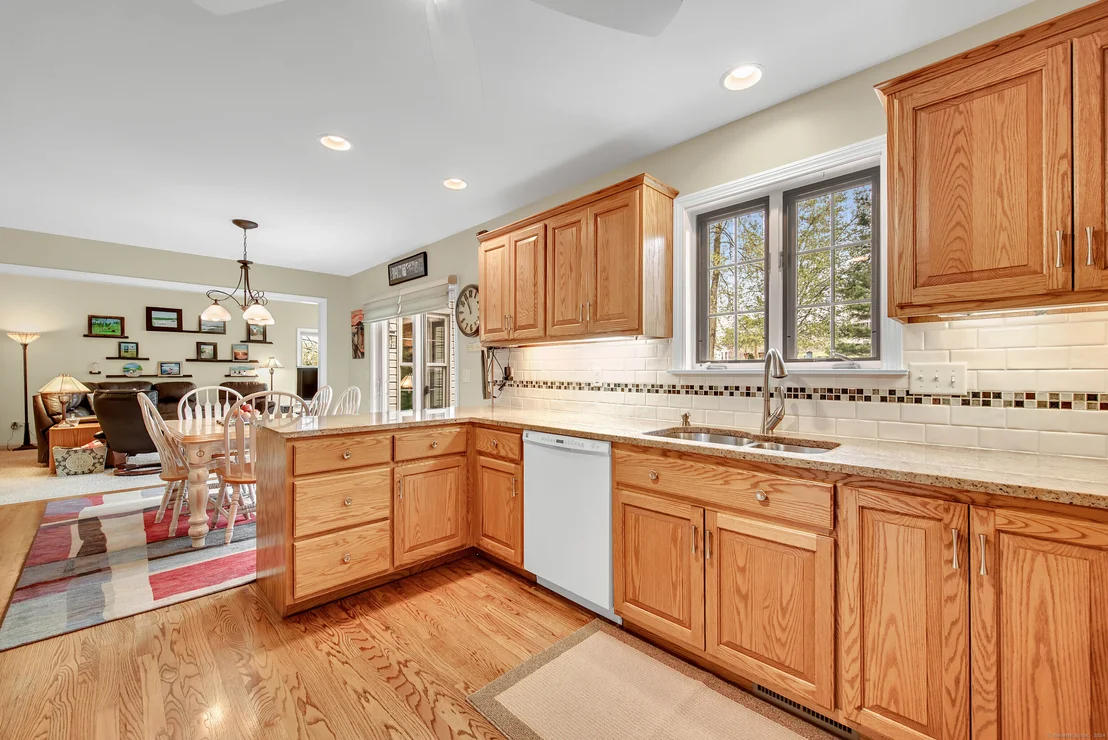 Photo of 73 Blossom Way