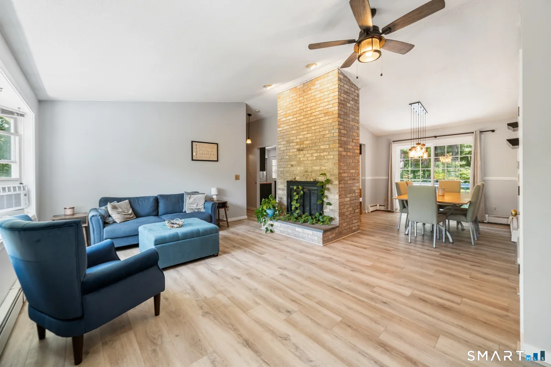 Photo of 168 Maple Avenue