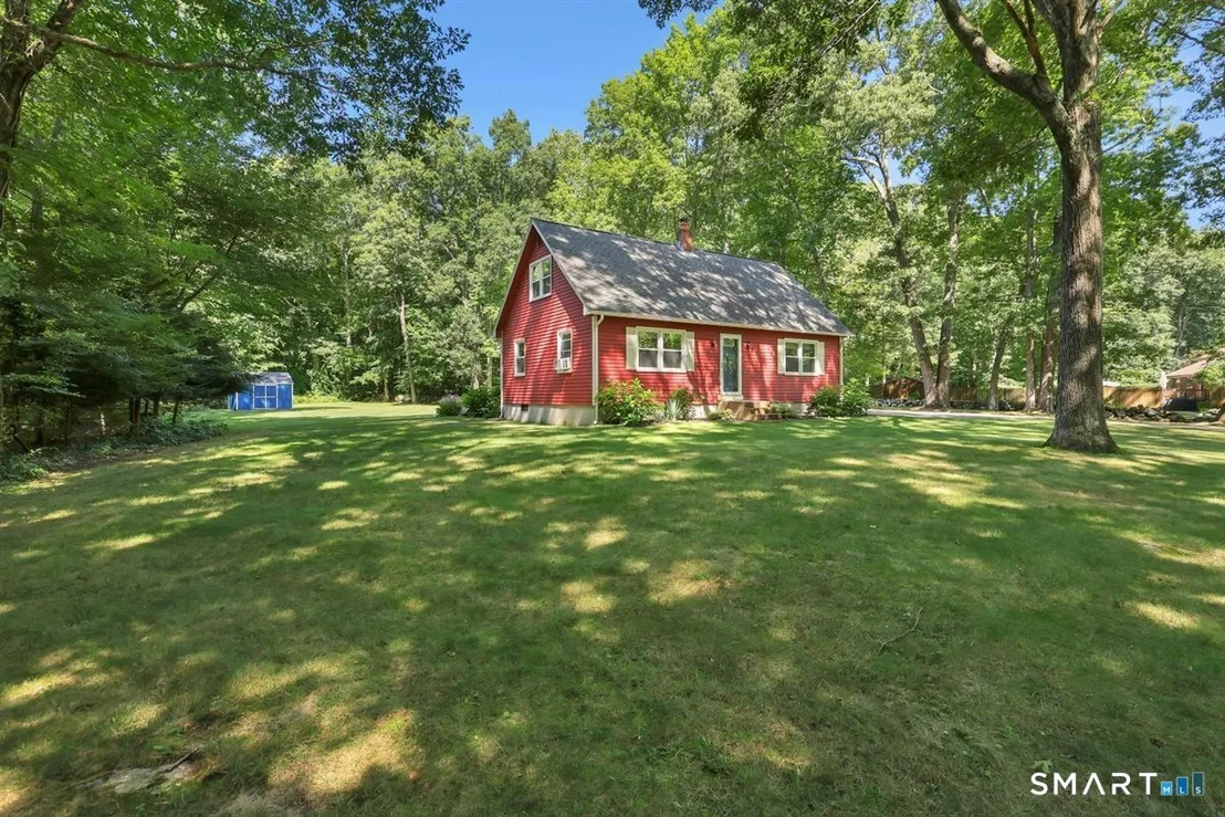 Photo of 328 Bulkeley Hill Road