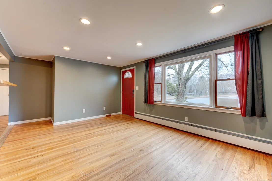 Photo of 79 Circle Drive