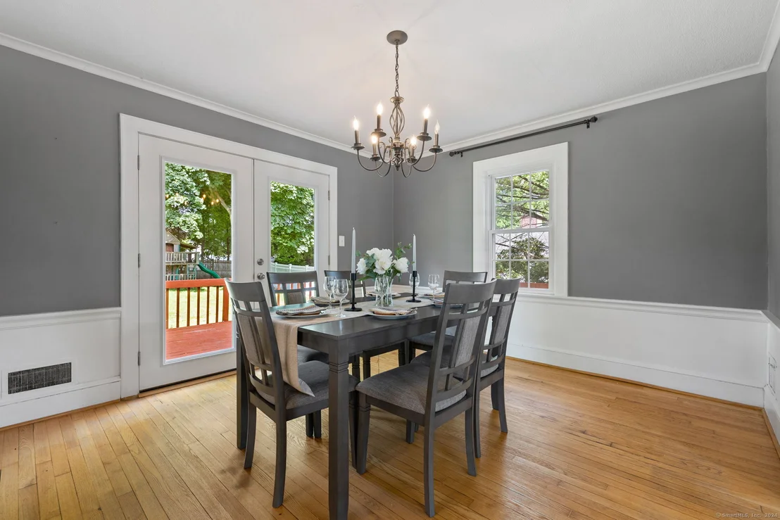 Photo of 1016 Ridge Road
