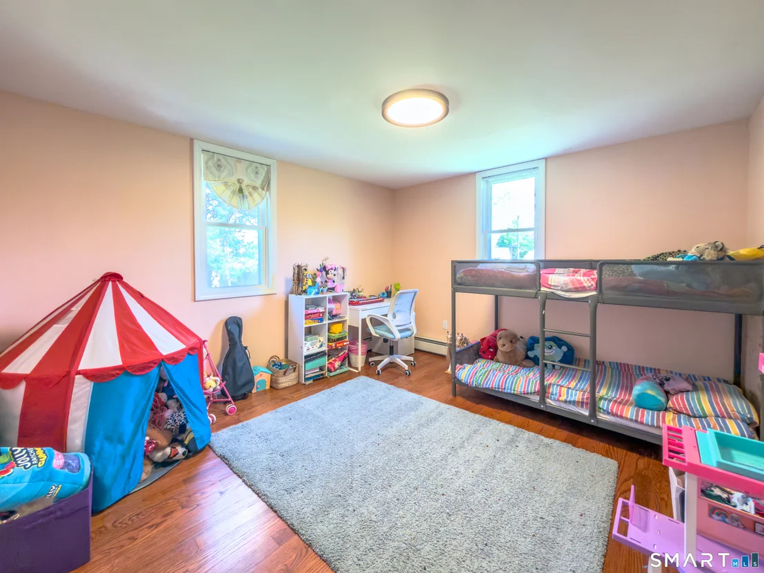 Photo of 359 Dogwood Road