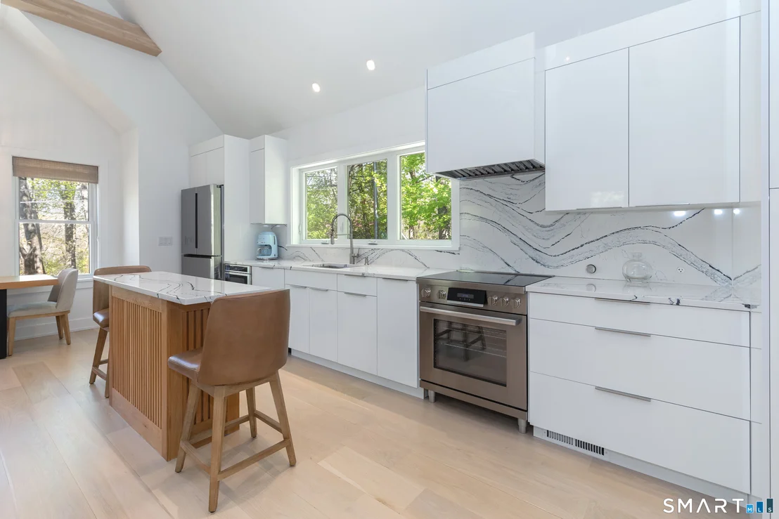 Photo of 14 Highland Road