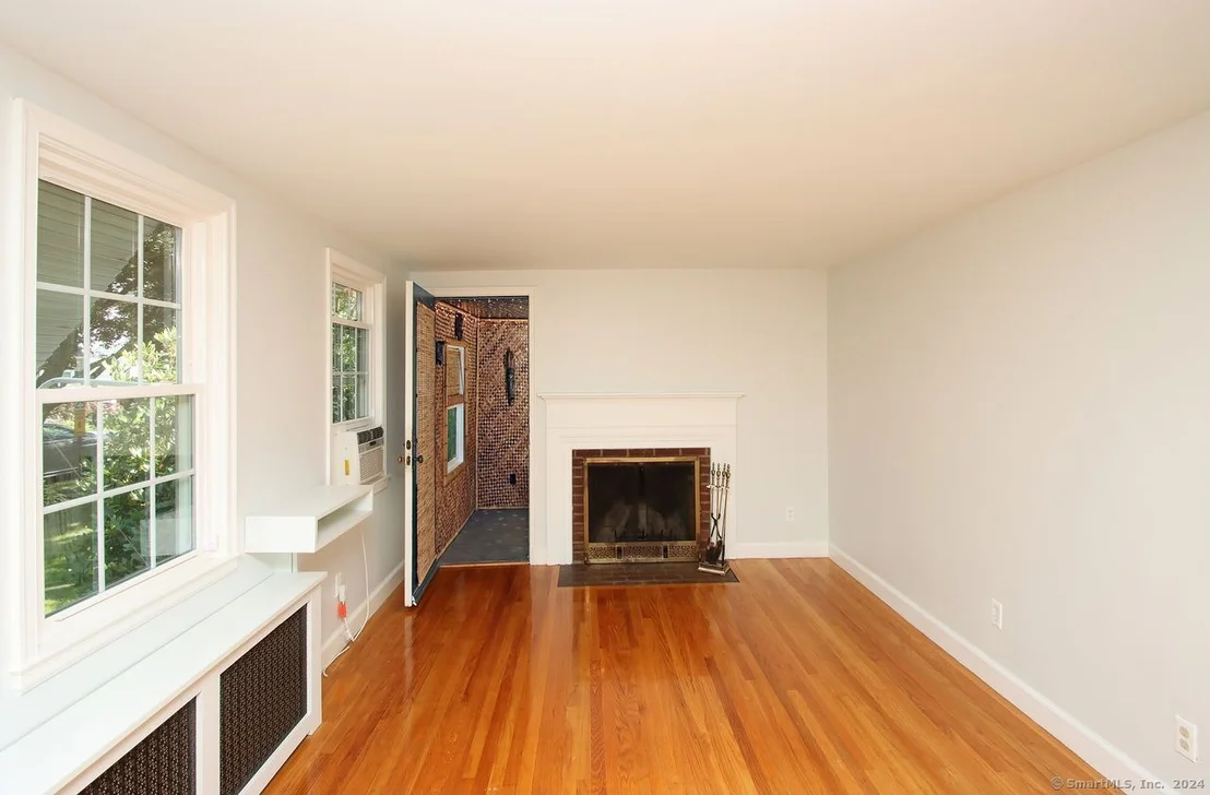 Photo of 33 Vineyard Road