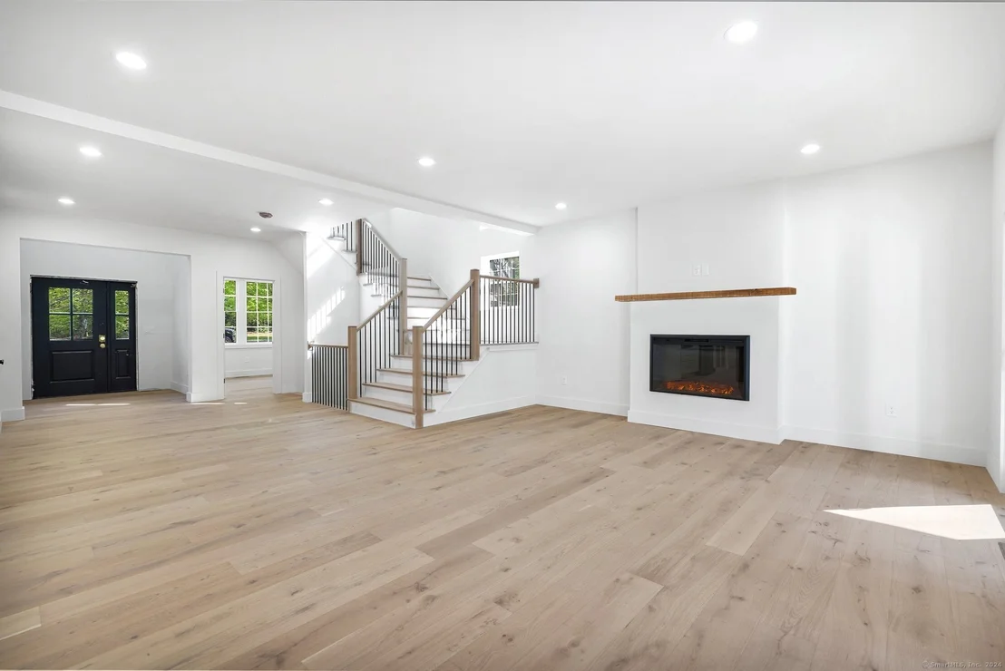 Photo of 24 Stratton Farms Road