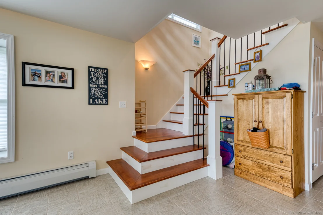 Photo of 722 Lake Drive