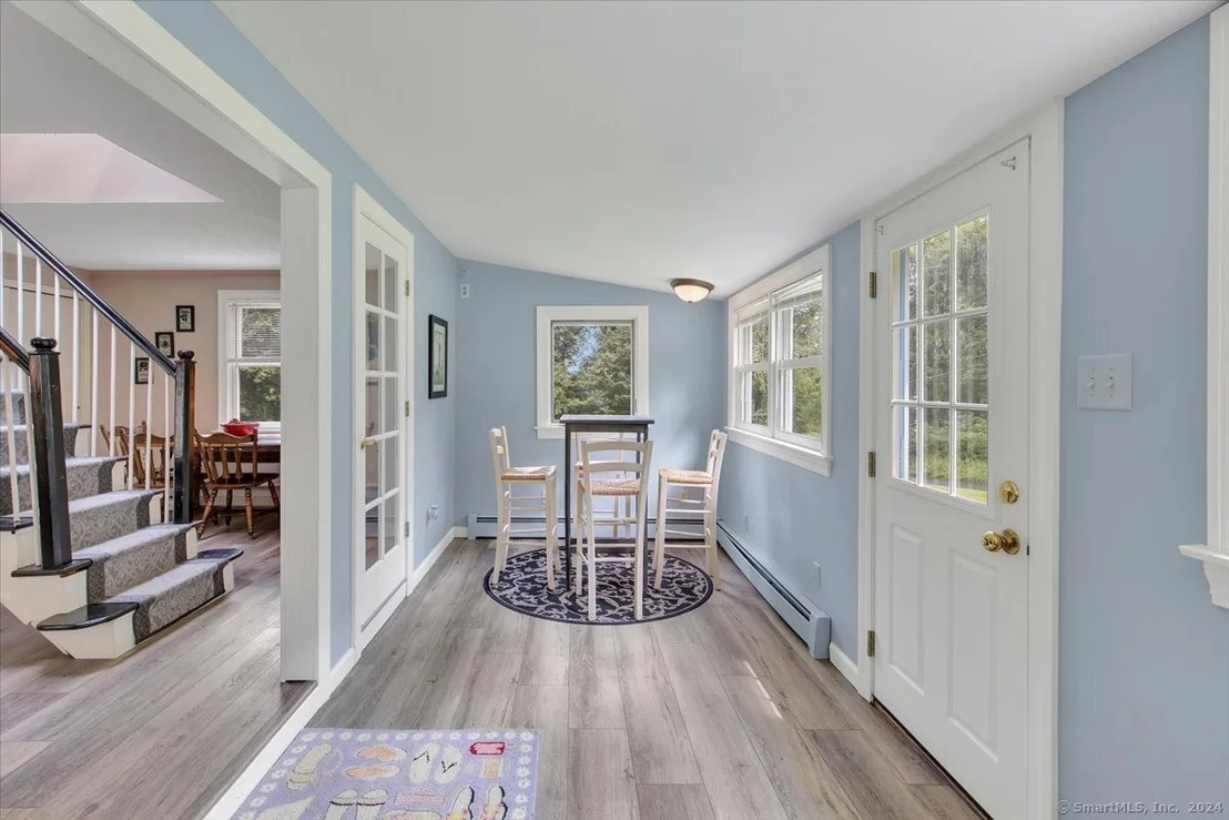 Photo of 117 Ross Avenue