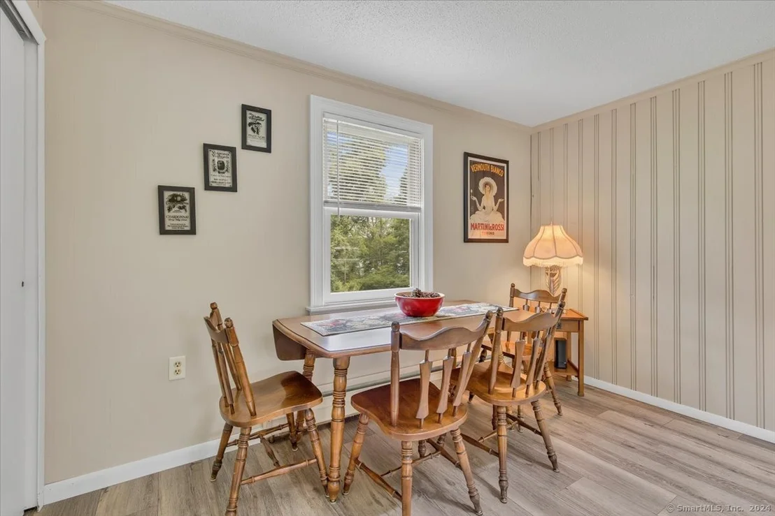 Photo of 117 Ross Avenue
